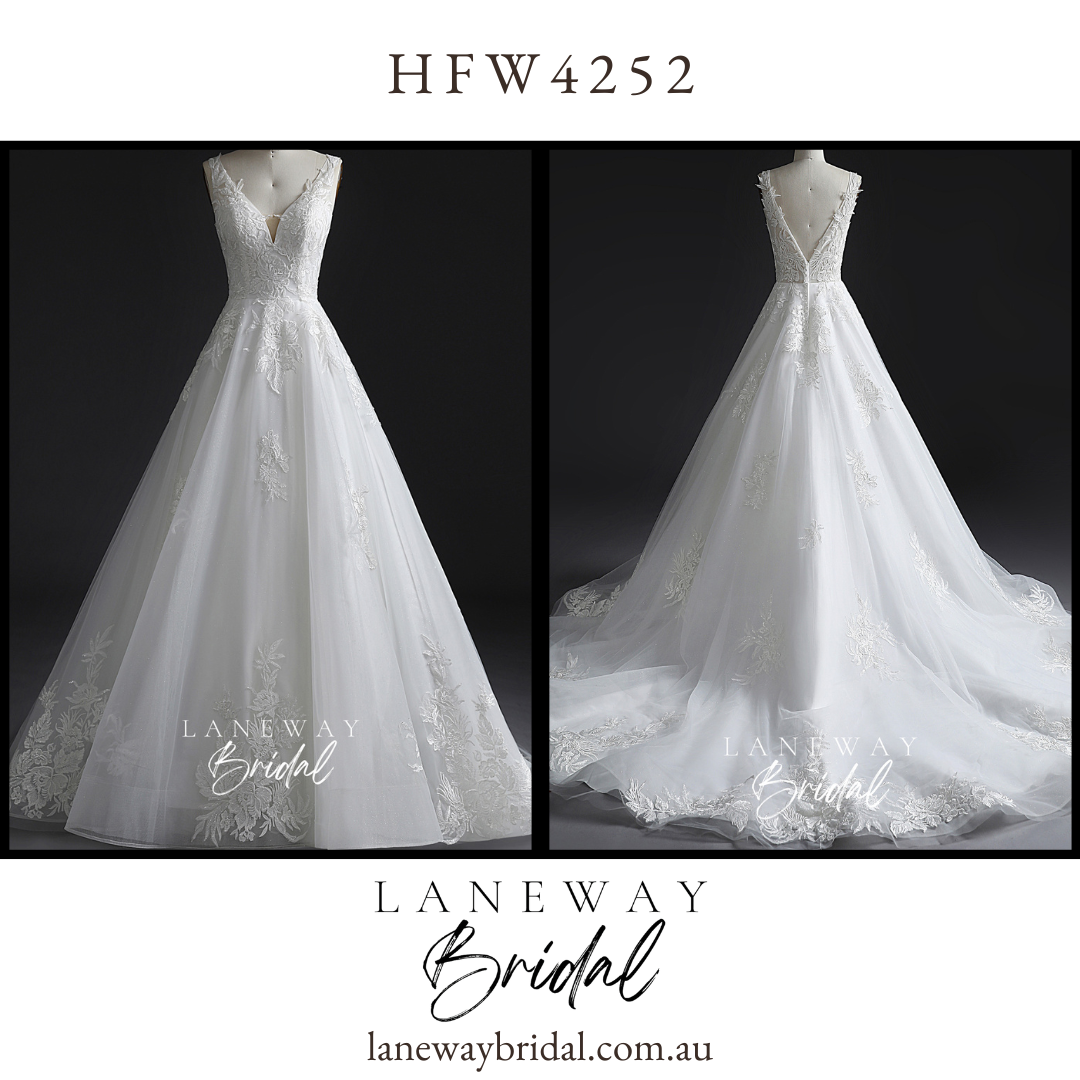 HFW4252 Wedding Dress - SAMPLE