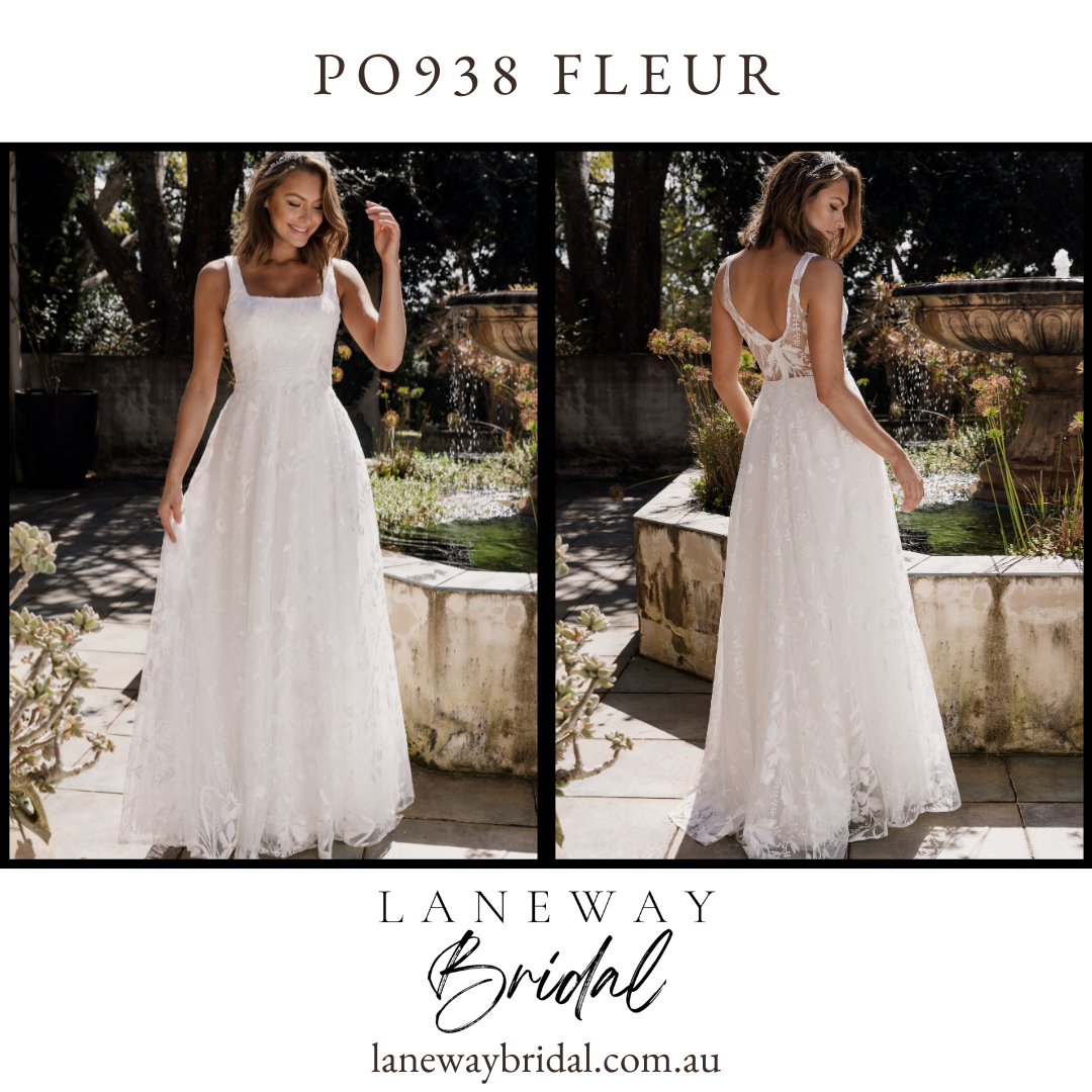 PO938 Fleur Wedding Dress Vintage White Colour by Tania Olsen Designs